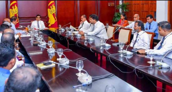 ලංකා බැංකු සේවක සංගමය ජනාධිපති ලේකම් හමුවෙයි..